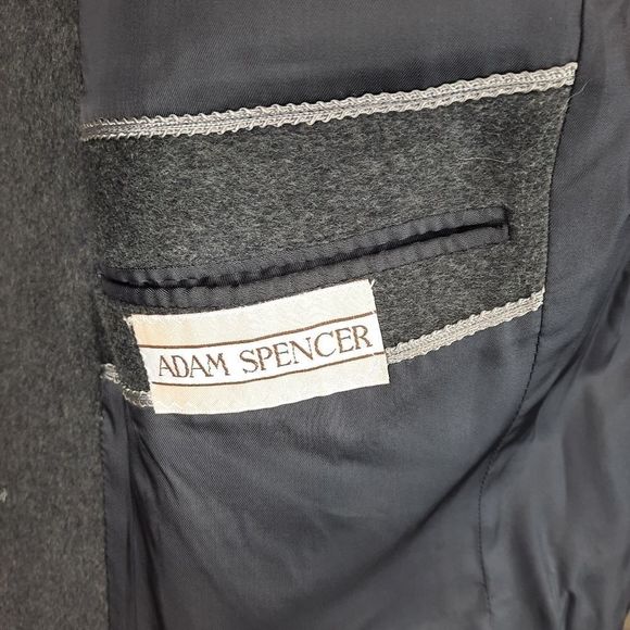COPY - Adam Spencer wool cashmere top overcoat  40R gray buttons lining pockets… - Picture 13 of 16